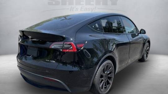 2021 Tesla Model Y 5YJYGDEEXMF084118