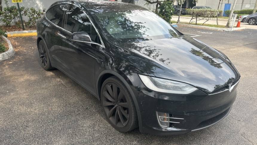 2018 Tesla Model X 5YJXCBE20JF087980