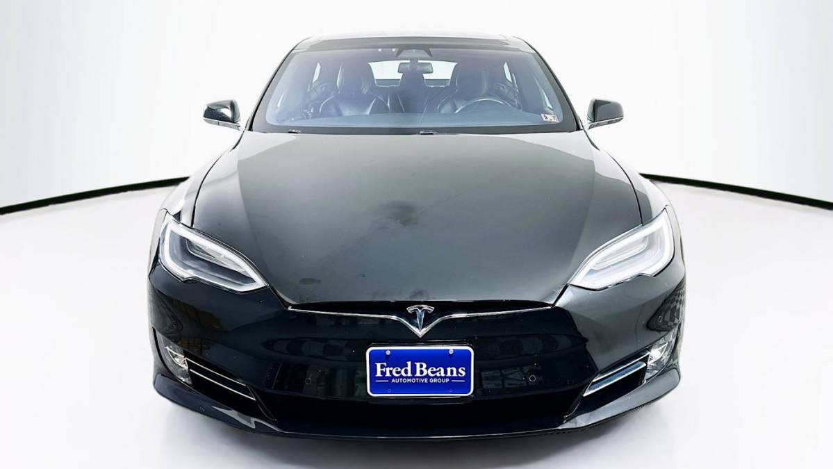 2017 Tesla Model S 5YJSA1E27HF214714