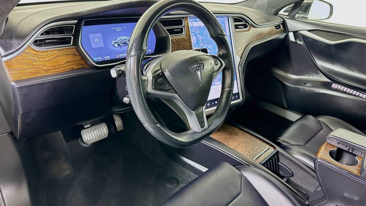 2017 Tesla Model S 5YJSA1E27HF214714