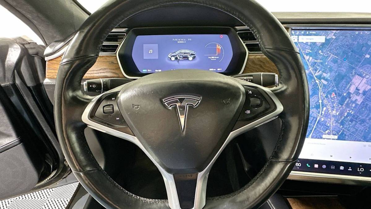 2017 Tesla Model S 5YJSA1E27HF214714