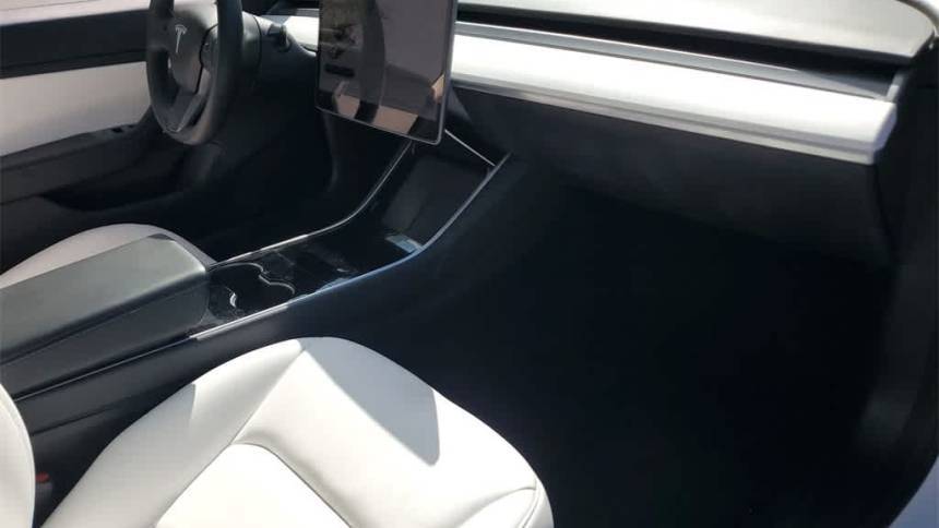 2020 Tesla Model 3 5YJ3E1EA8LF738222