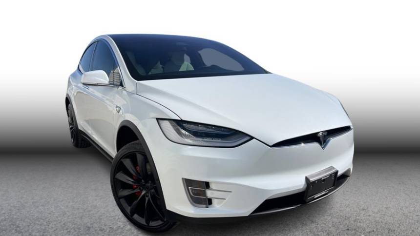 2020 Tesla Model X 5YJXCBE44LF239683