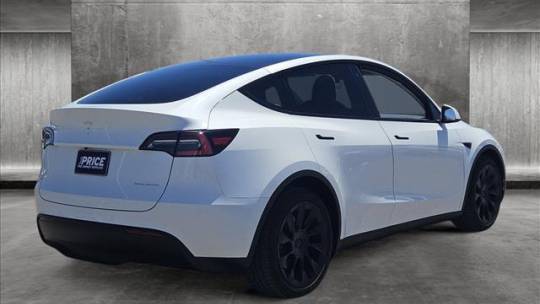 2020 Tesla Model Y 5YJYGDEE8LF059510