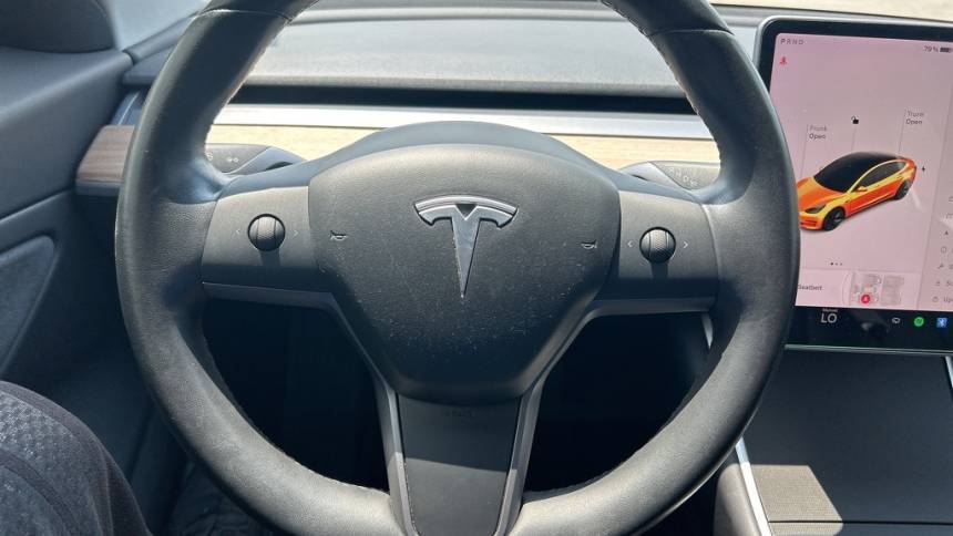 2019 Tesla Model 3 5YJ3E1EB1KF199157