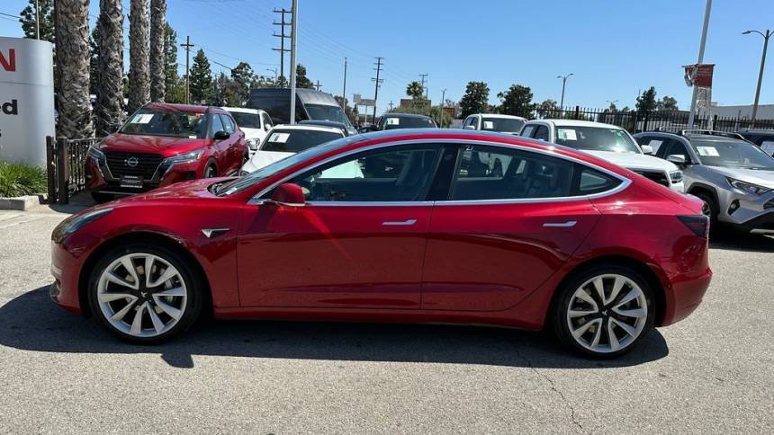 2018 Tesla Model 3 5YJ3E1EA8JF061718