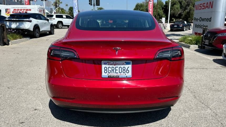 2018 Tesla Model 3 5YJ3E1EA8JF061718