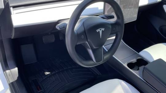 2020 Tesla Model 3 5YJ3E1EB1LF795824