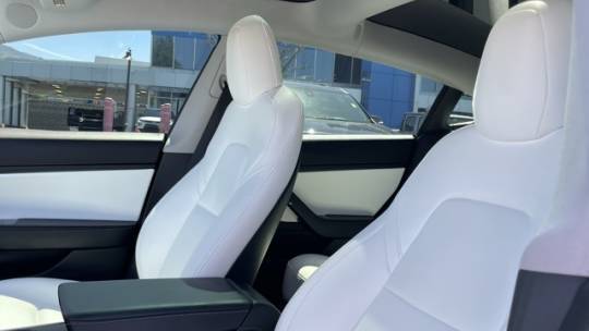 2020 Tesla Model 3 5YJ3E1EB1LF795824