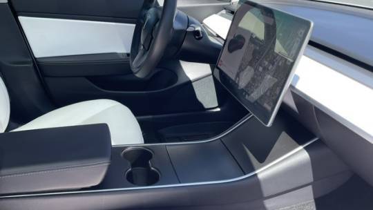 2020 Tesla Model 3 5YJ3E1EB1LF795824