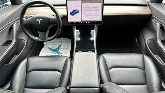 2018 Tesla Model 3 5YJ3E1EB7JF094587