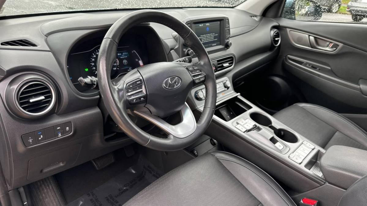 2021 Hyundai Kona Electric KM8K33AG1MU106173