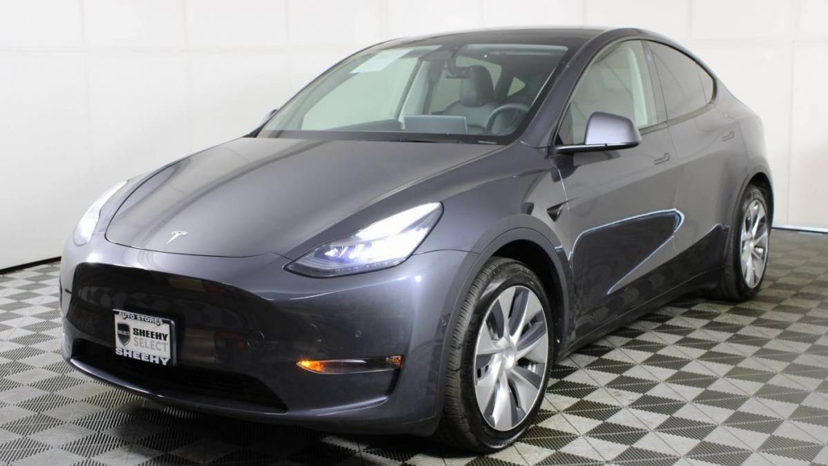 2021 Tesla Model Y 5YJYGAEE5MF145969