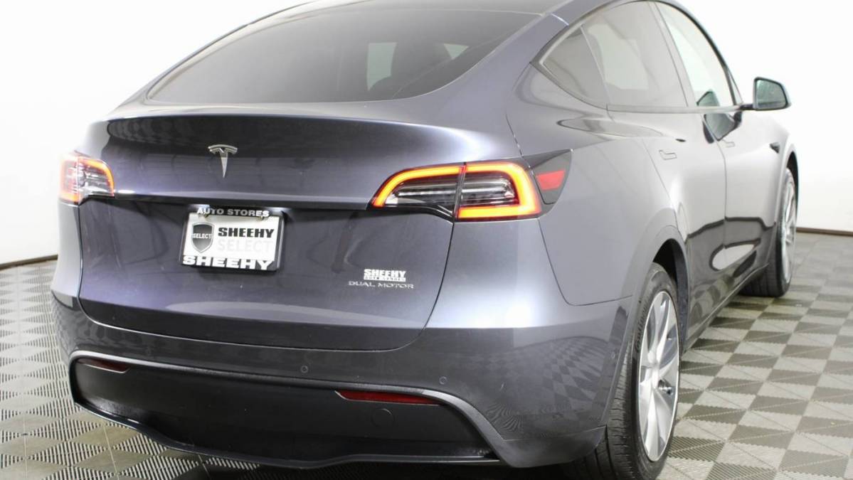 2021 Tesla Model Y 5YJYGAEE5MF145969