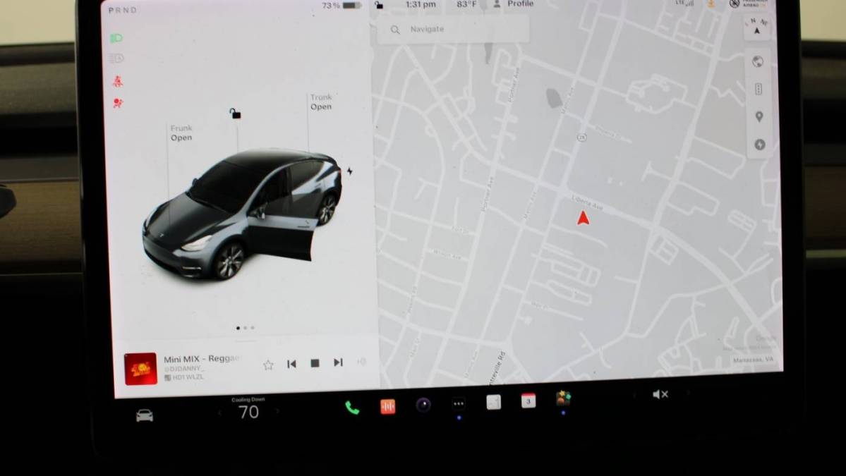 2021 Tesla Model Y 5YJYGAEE5MF145969