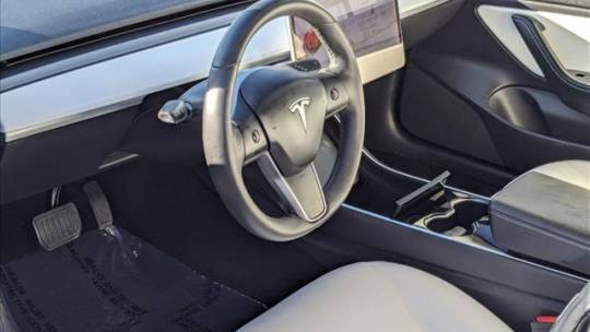 2019 Tesla Model 3 5YJ3E1EA4KF444783