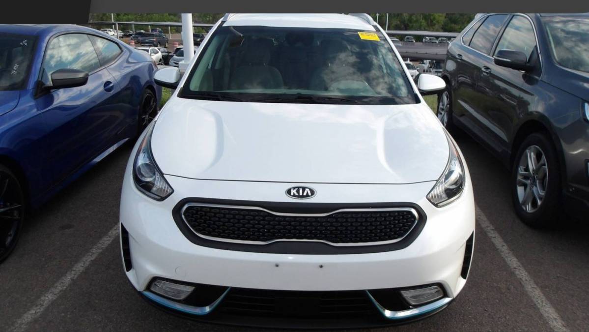 2018 Kia Niro KNDCM3LD8J5202087