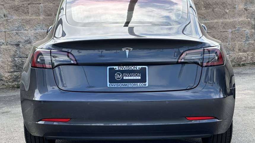 2018 Tesla Model 3 5YJ3E1EA1JF016314