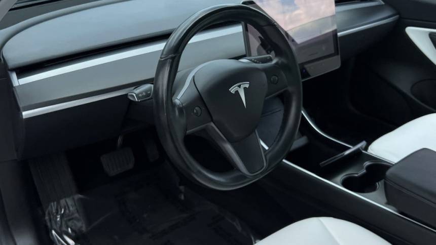 2018 Tesla Model 3 5YJ3E1EB6JF096993