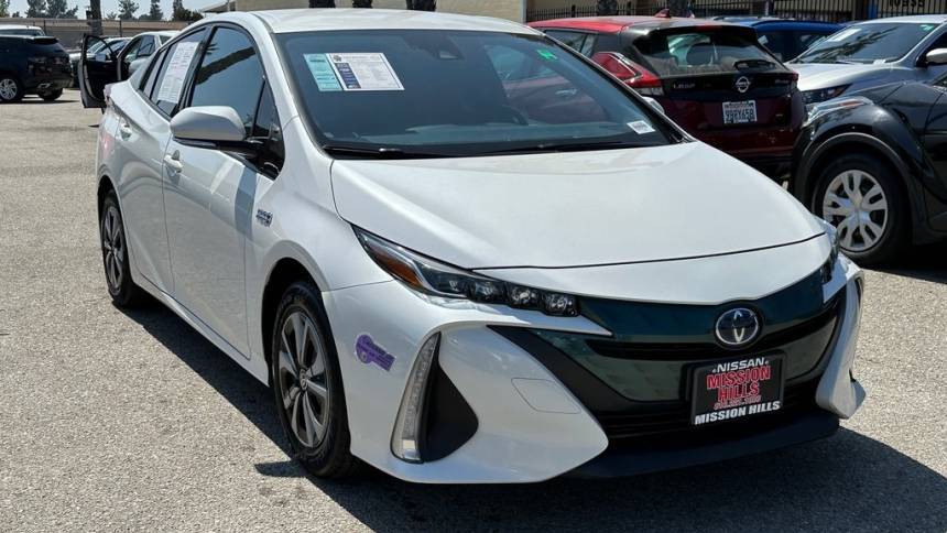 2019 Toyota Prius Prime JTDKARFP8K3118183