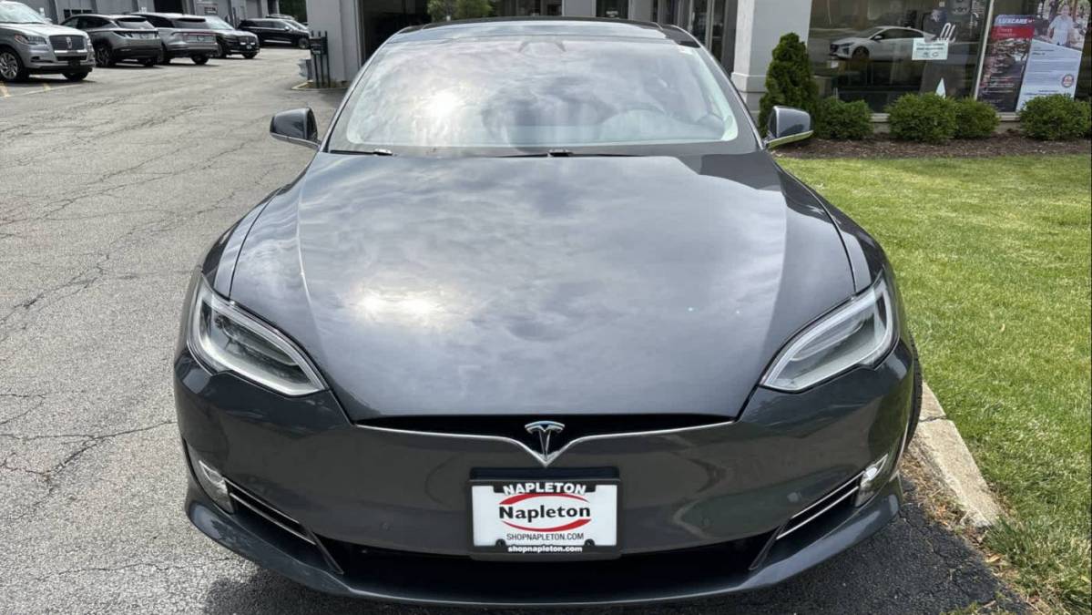 2017 Tesla Model S 5YJSA1E21HF230066