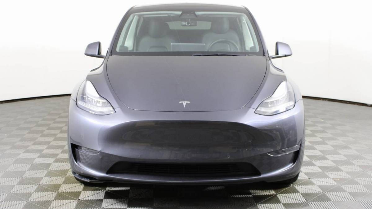 2021 Tesla Model Y 5YJYGDEE1MF110072