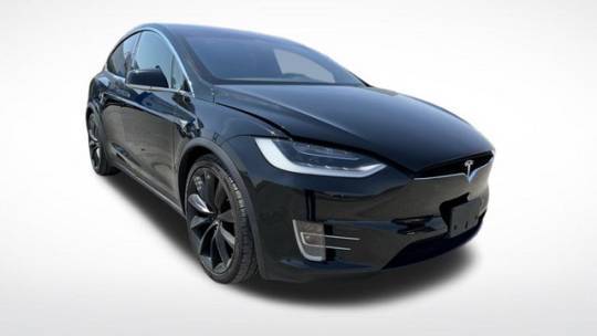 2019 Tesla Model X 5YJXCAE26KF151113