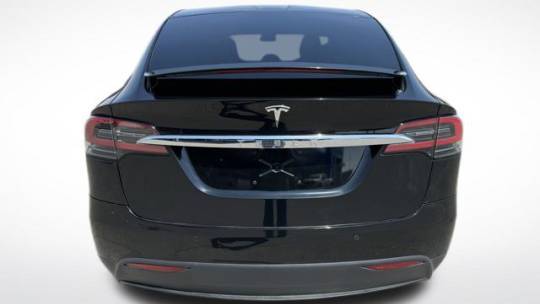 2019 Tesla Model X 5YJXCAE26KF151113