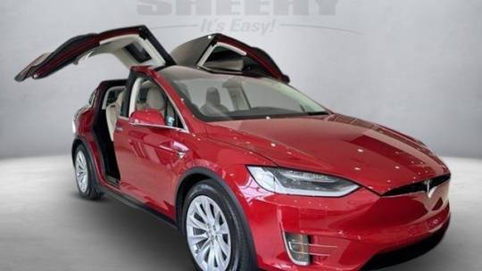 2017 Tesla Model X 5YJXCDE25HF054172