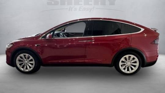 2017 Tesla Model X 5YJXCDE25HF054172