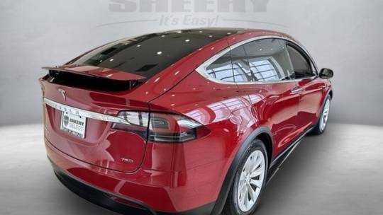 2017 Tesla Model X 5YJXCDE25HF054172