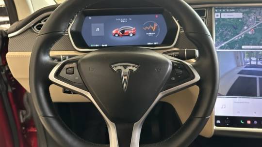 2017 Tesla Model X 5YJXCDE25HF054172