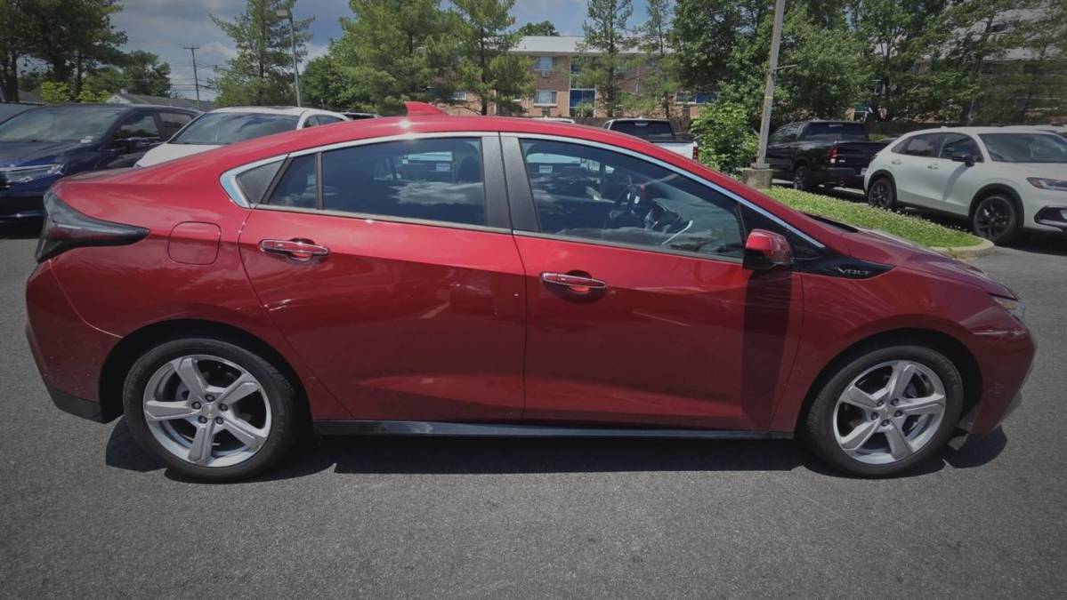 2018 Chevrolet VOLT 1G1RA6S59JU157027