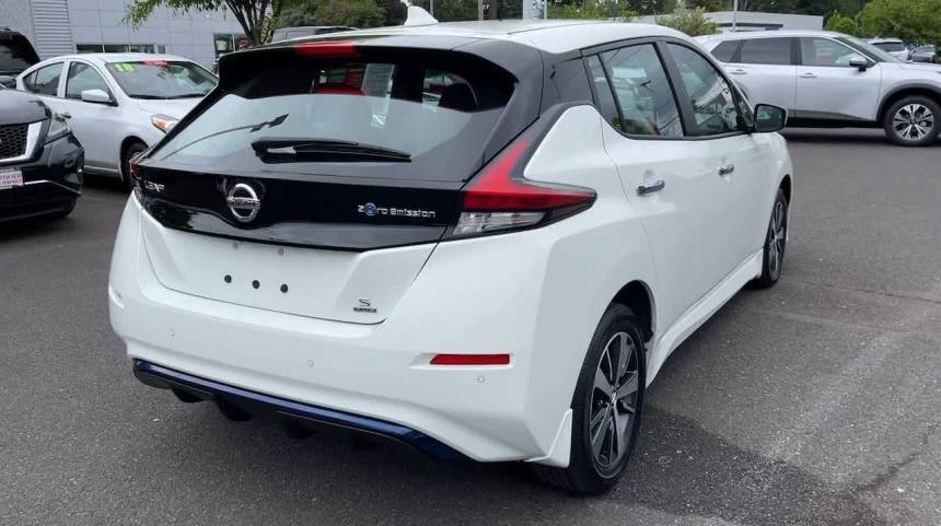 2022 Nissan LEAF 1N4BZ1BV6NC561652