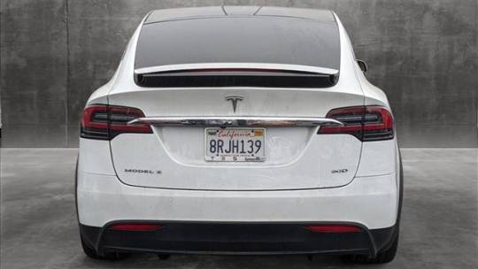 2017 Tesla Model X 5YJXCBE25HF041555