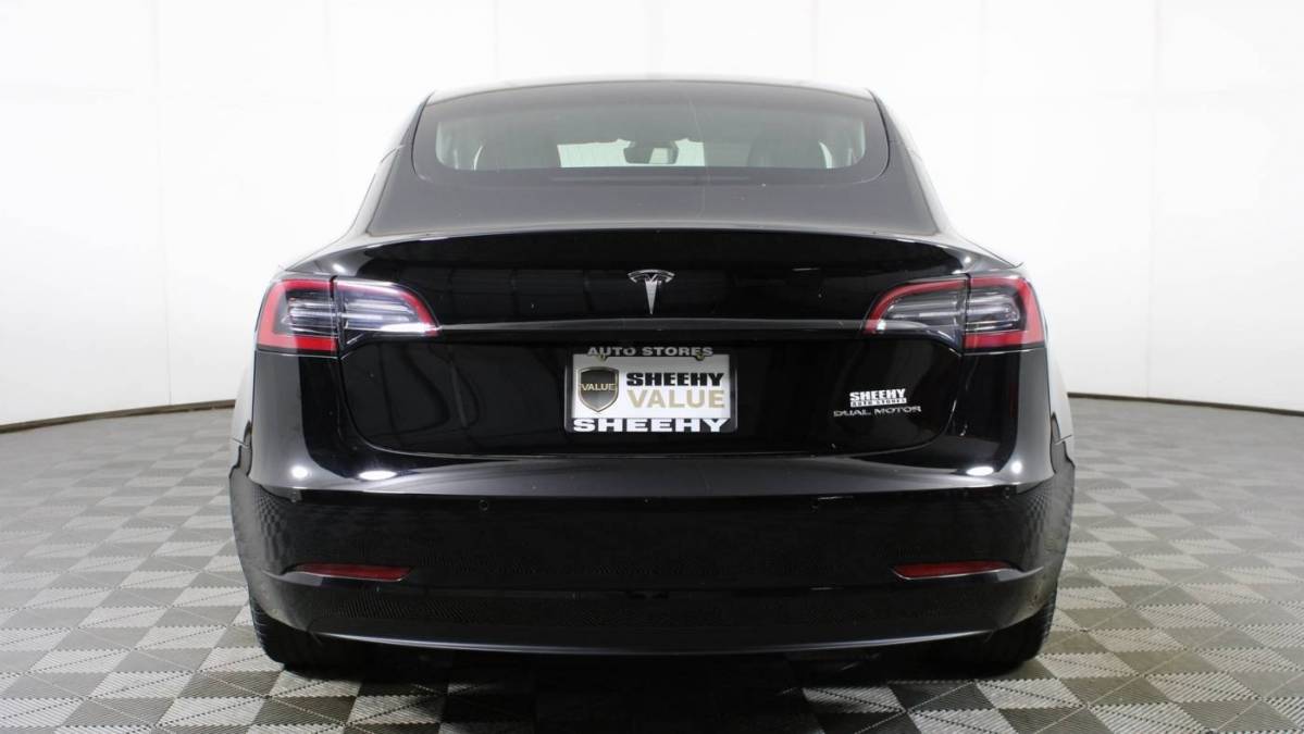 2018 Tesla Model 3 5YJ3E1EB6JF115686