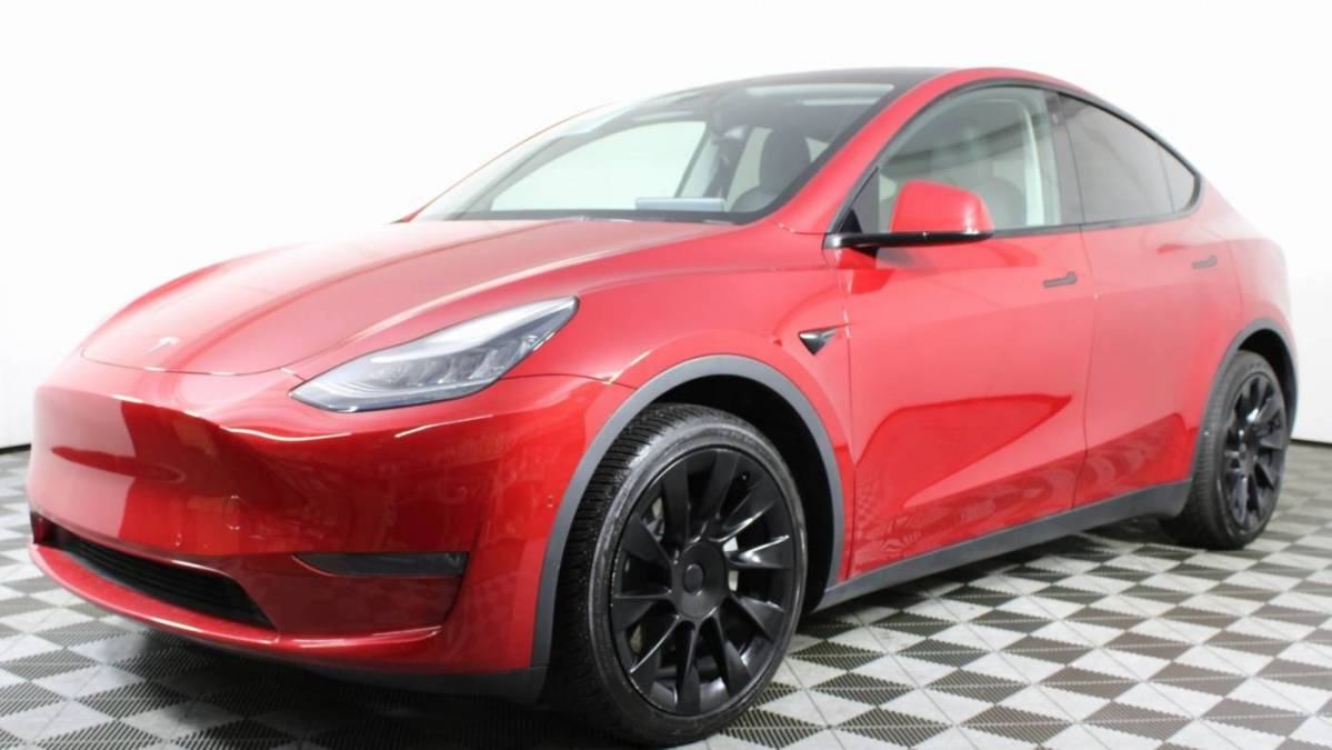 2021 Tesla Model Y 5YJYGDEE4MF102337