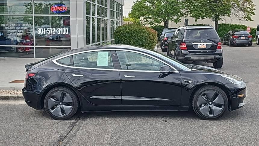 2019 Tesla Model 3 5YJ3E1EA2KF399665