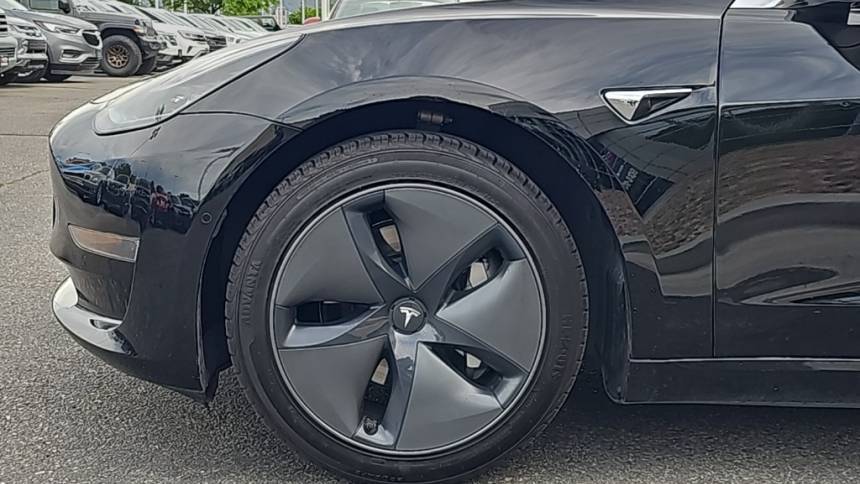 2019 Tesla Model 3 5YJ3E1EA2KF399665