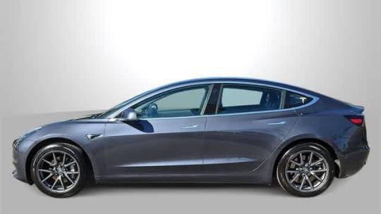 2018 Tesla Model 3 5YJ3E1EA4JF034581