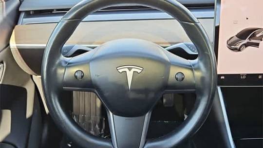 2018 Tesla Model 3 5YJ3E1EA4JF034581