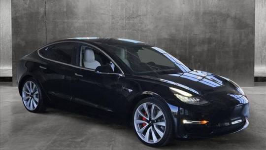 2018 Tesla Model 3 5YJ3E1EB0JF078585