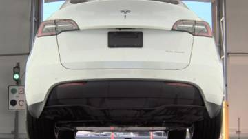 2021 Tesla Model Y 5YJYGDEE3MF184206