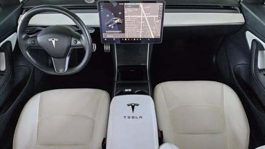 2018 Tesla Model 3 5YJ3E1EB0JF078585