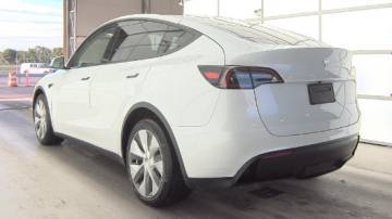 2021 Tesla Model Y 5YJYGDEE3MF184206