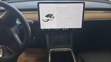 2021 Tesla Model Y 5YJYGDEE3MF184206