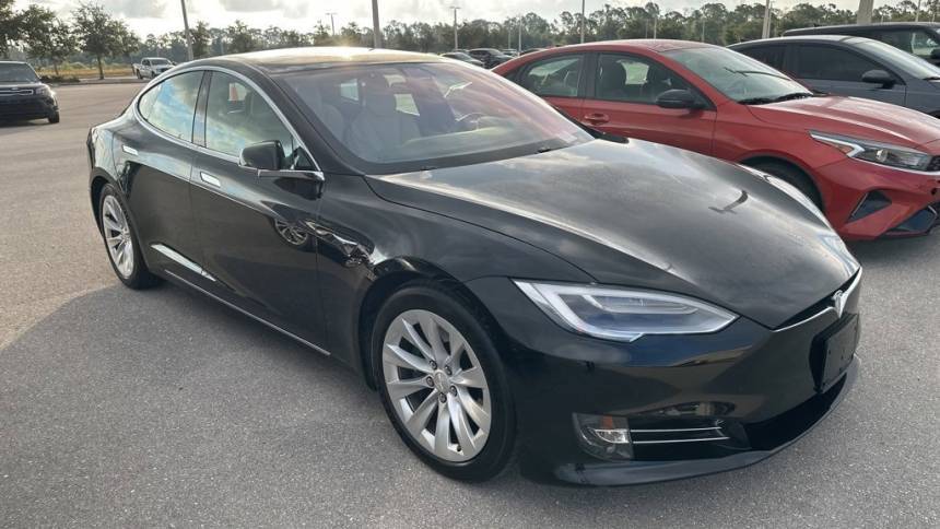 2019 Tesla Model S 5YJSA1E20KF335303