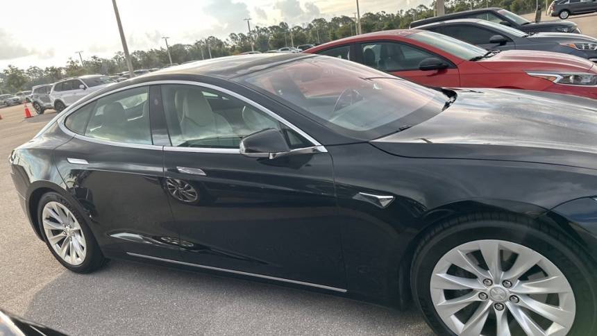 2019 Tesla Model S 5YJSA1E20KF335303