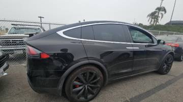 2019 Tesla Model X 5YJXCAE4XKF162133