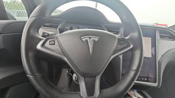 2019 Tesla Model X 5YJXCAE4XKF162133